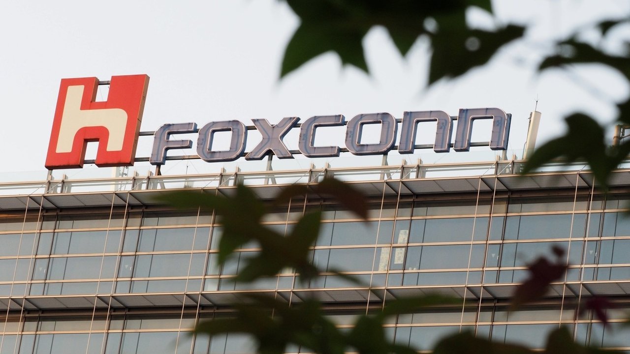 Foxconn warns of chip shortages into 2022