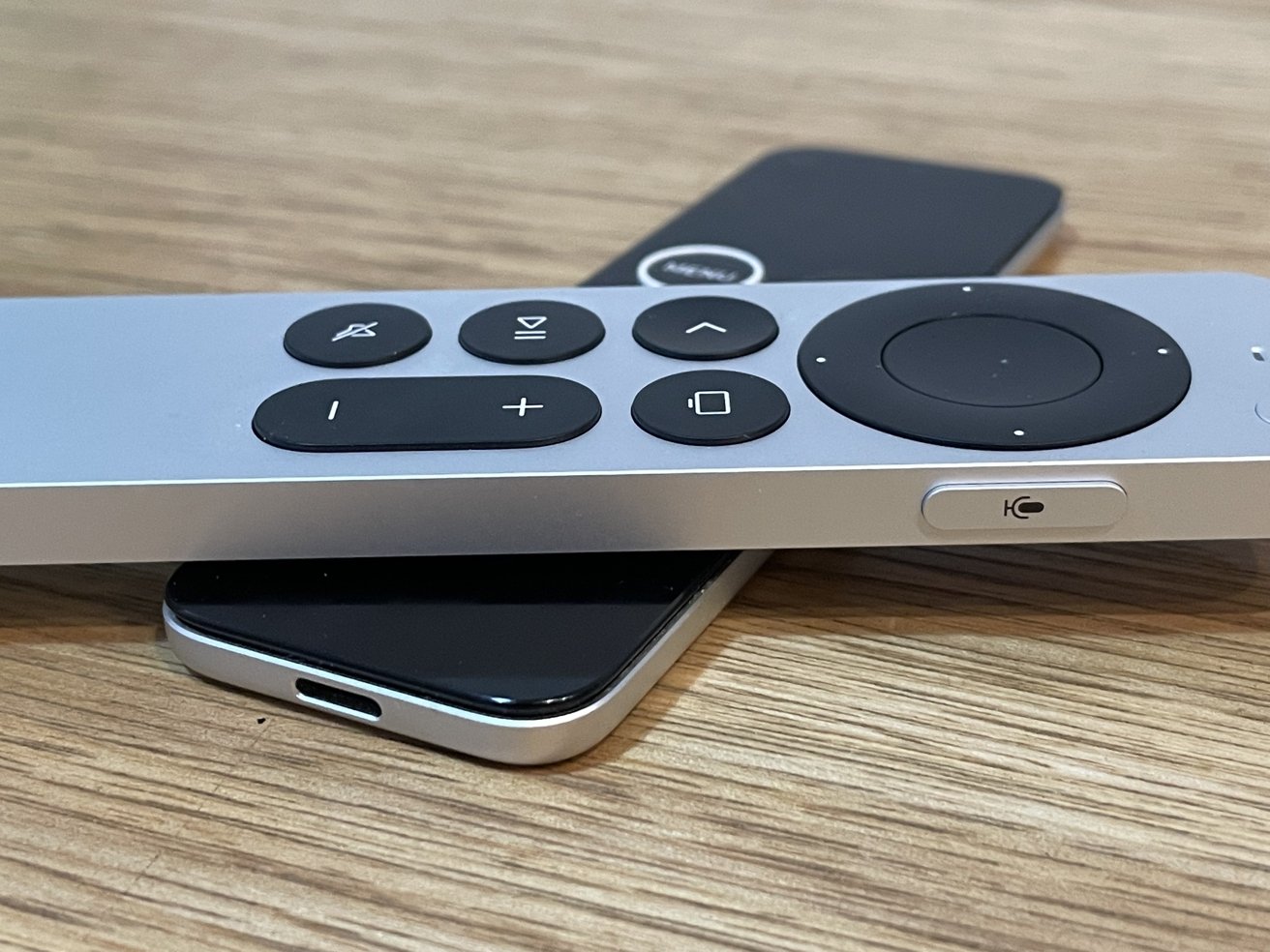 apple siri remote battery