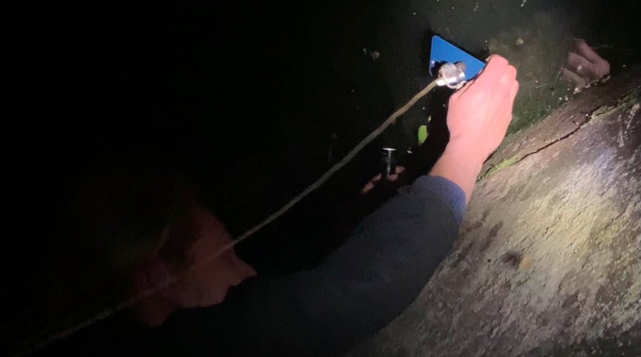 Magnet-fishing an iPhone from a canal [via <a href=