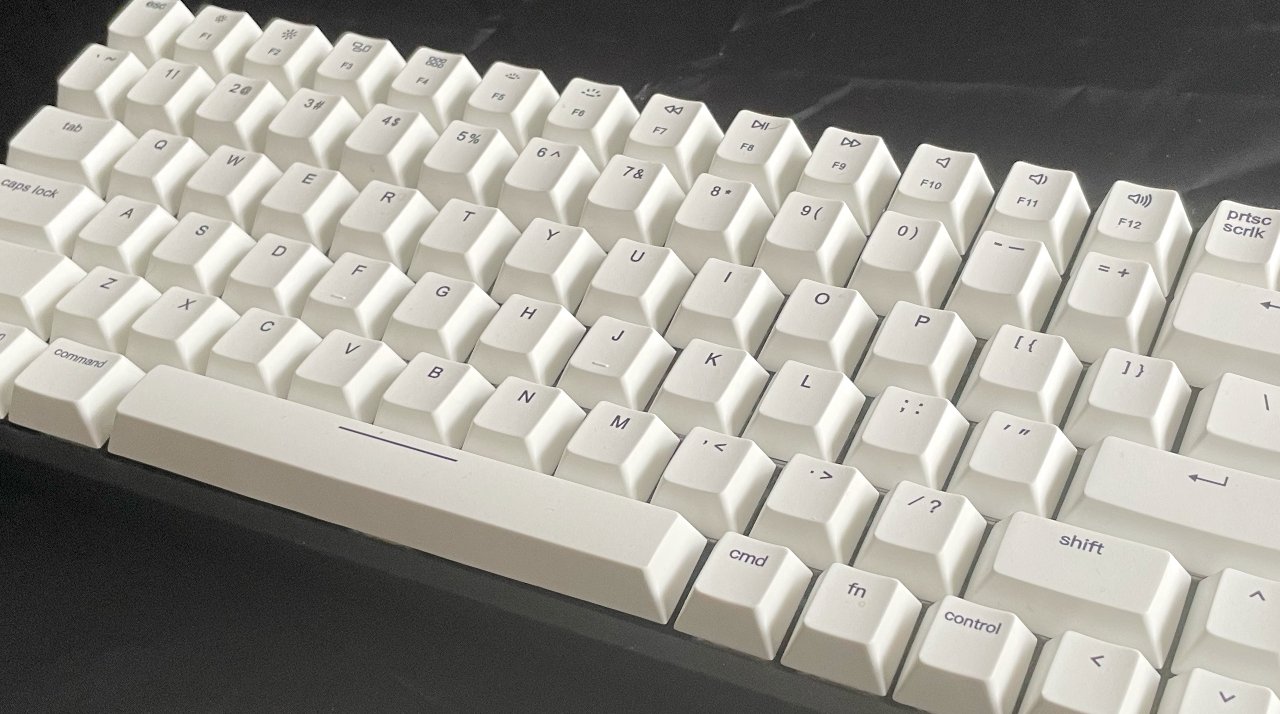 The Vissles V84 mechanical keyboard looks and feels like an old-styler terminal one