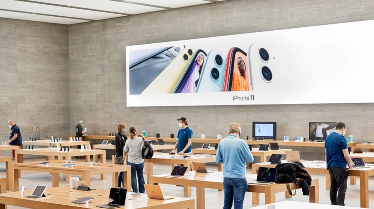 Hybrid Work Coming to Retail? Apple to Test New 'Retail Flex' Option