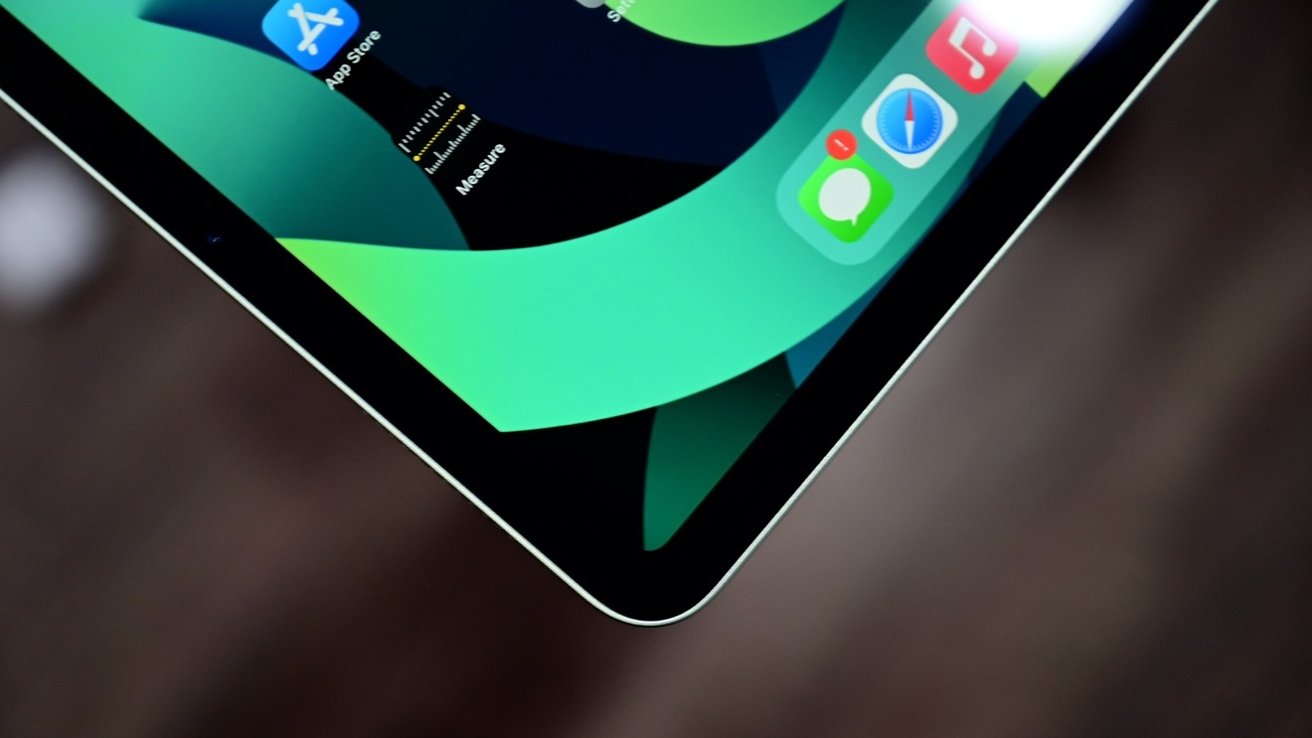 The 2023 iPad could use OLED