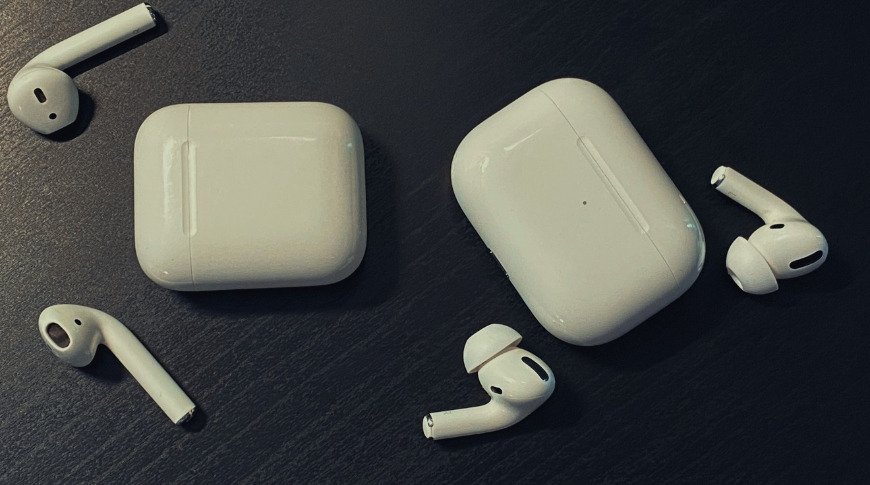 AirPods and AirPods Pro