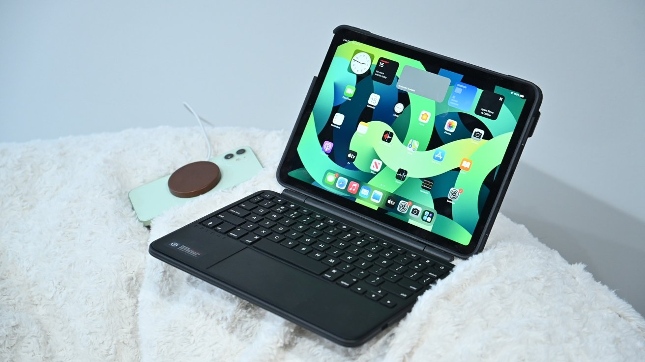 ipad air case with keyboard and trackpad