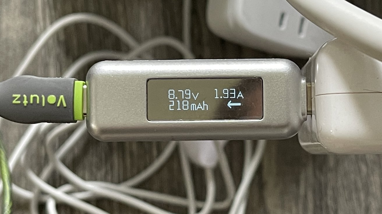 Charging the MagSafe Battery by itself averaged 17W and it averaged 20W when the iPhone was also connected