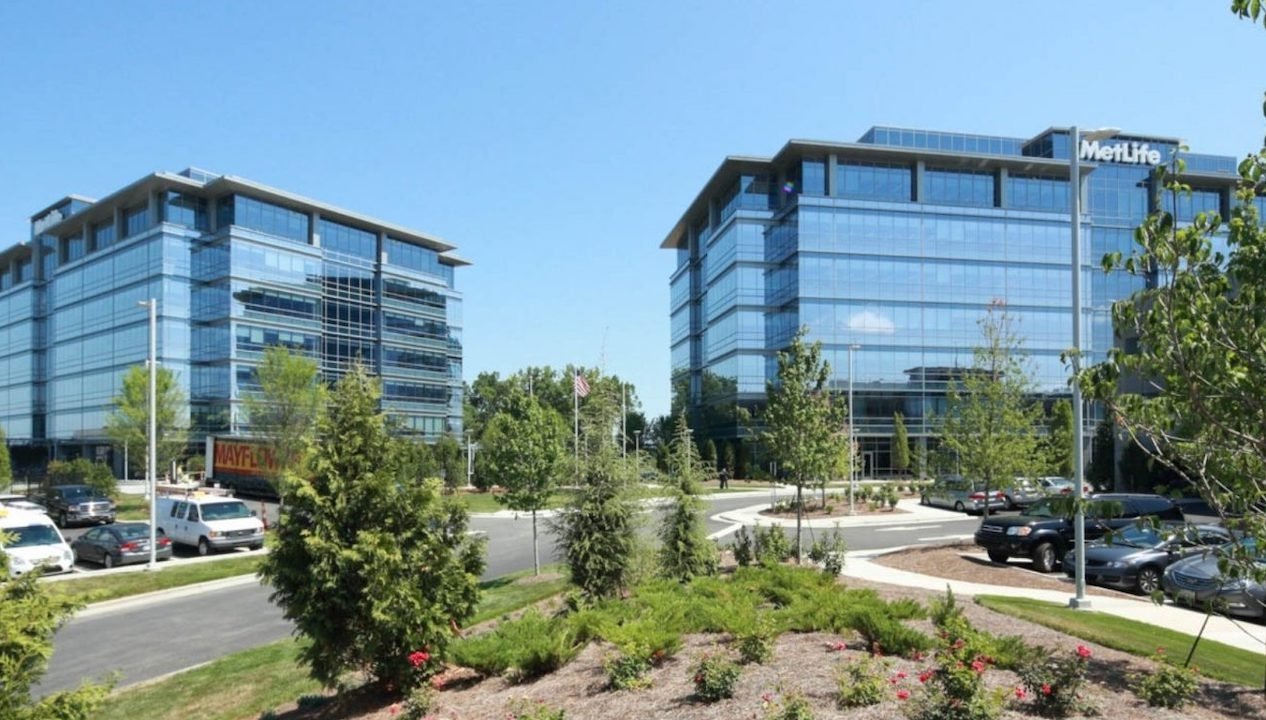 photo of Apple occupying temporary space in North Carolina as it builds $1B campus image