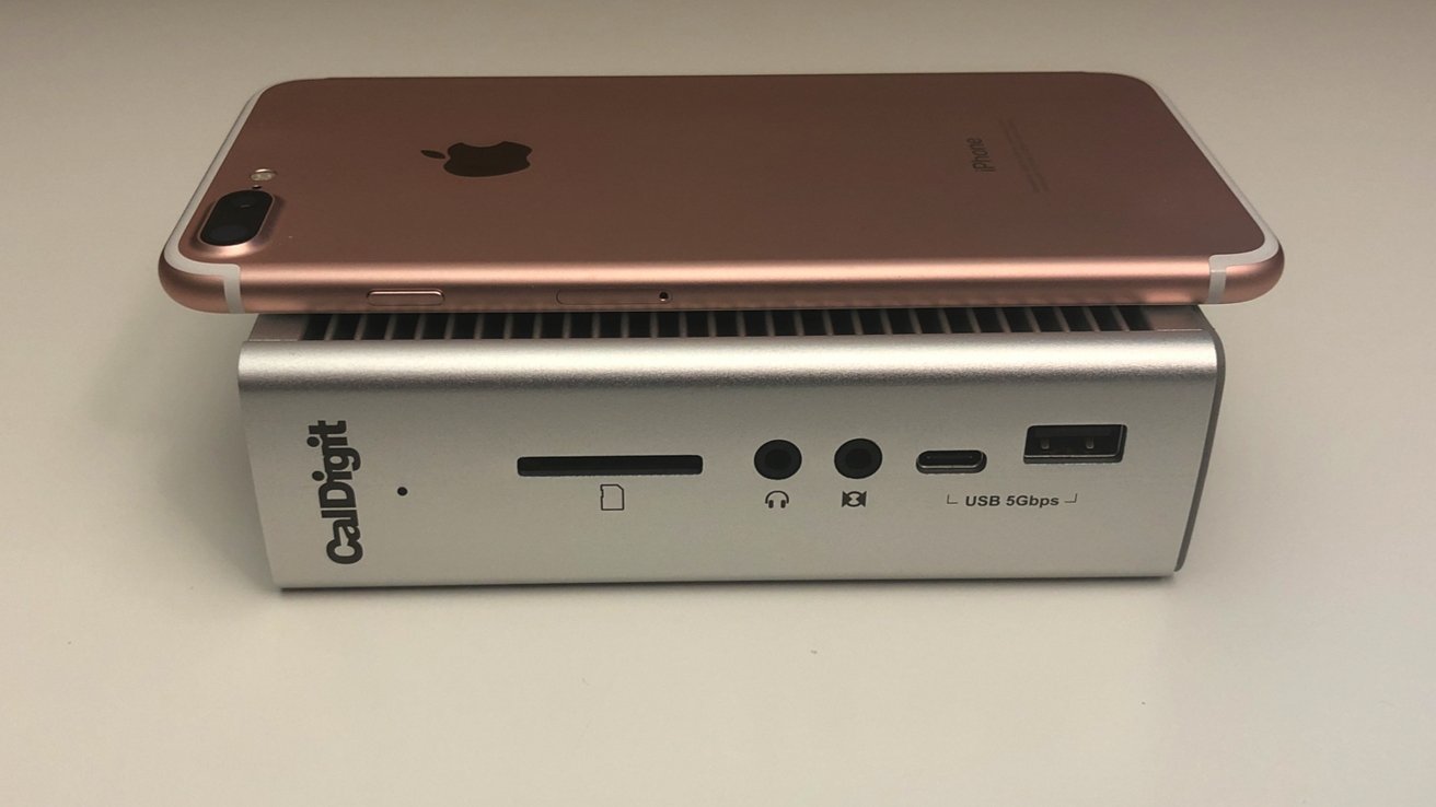 CalDigit TS3+ Thunderbolt 3 dock - no dongles!