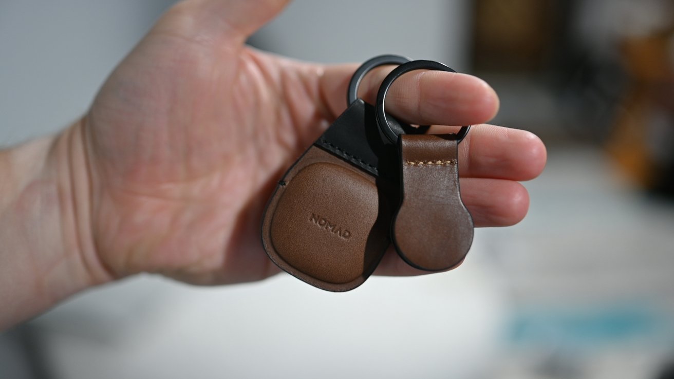 Apple AirTag leather key ring, Toast