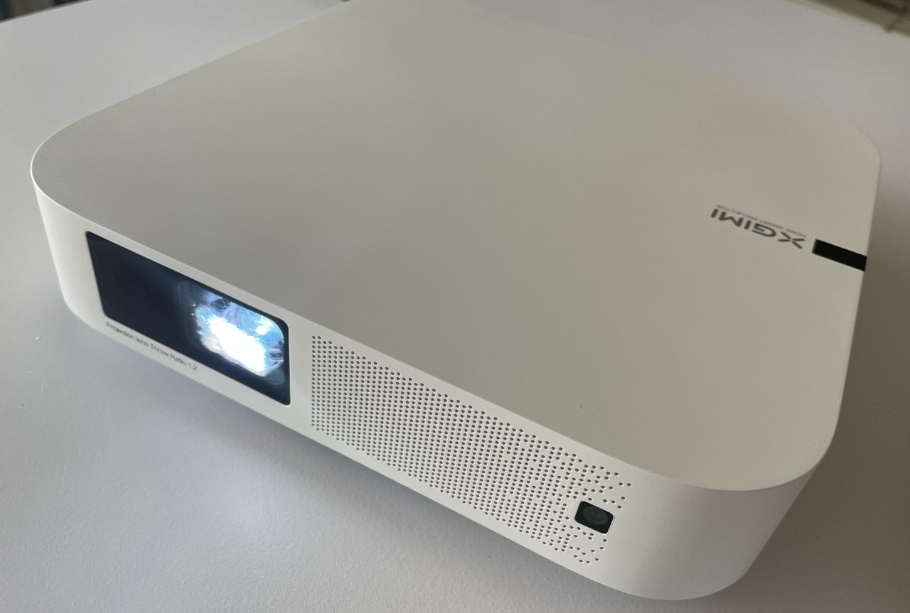 About the size of a Mac mini, the XGIMI Elfin projector is compact and light