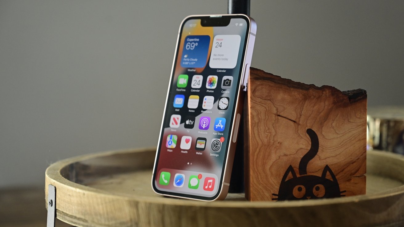 iPhone 13 mini review: The most powerful small smartphone on the