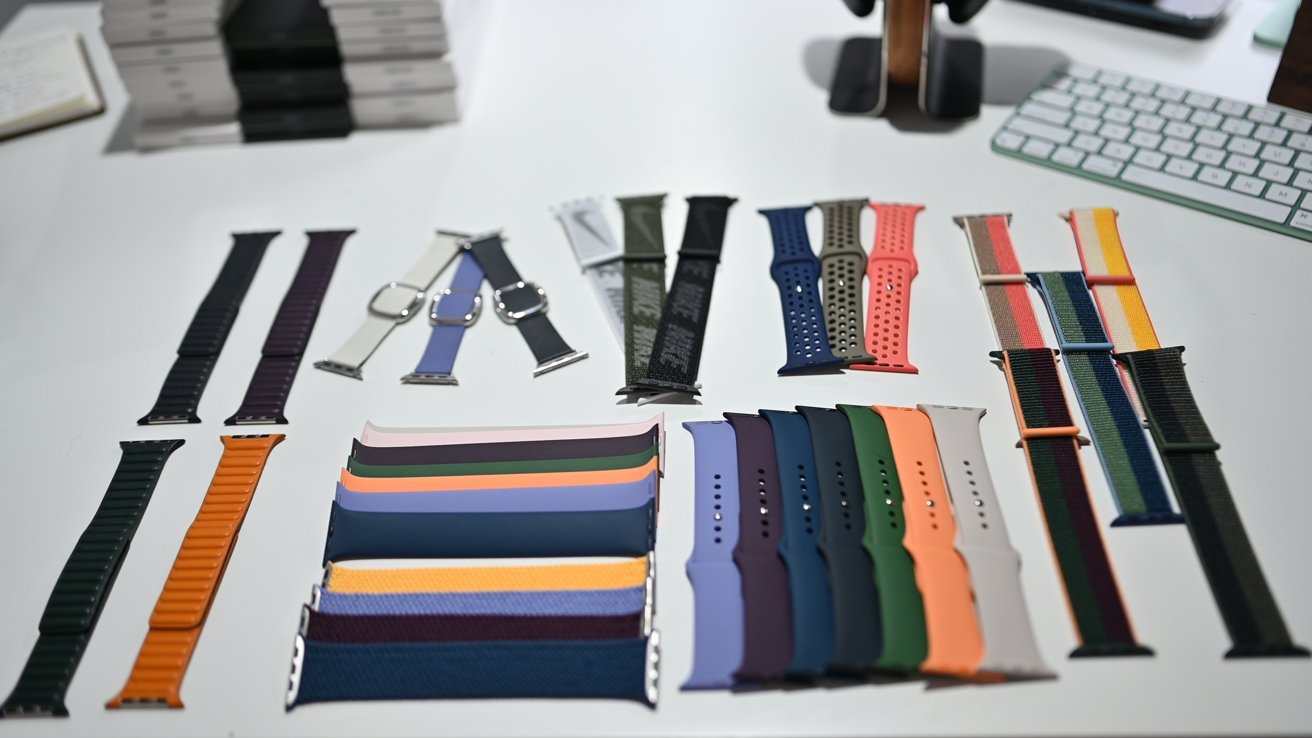 photo of Hands on with Apple's new Apple Watch band color options image