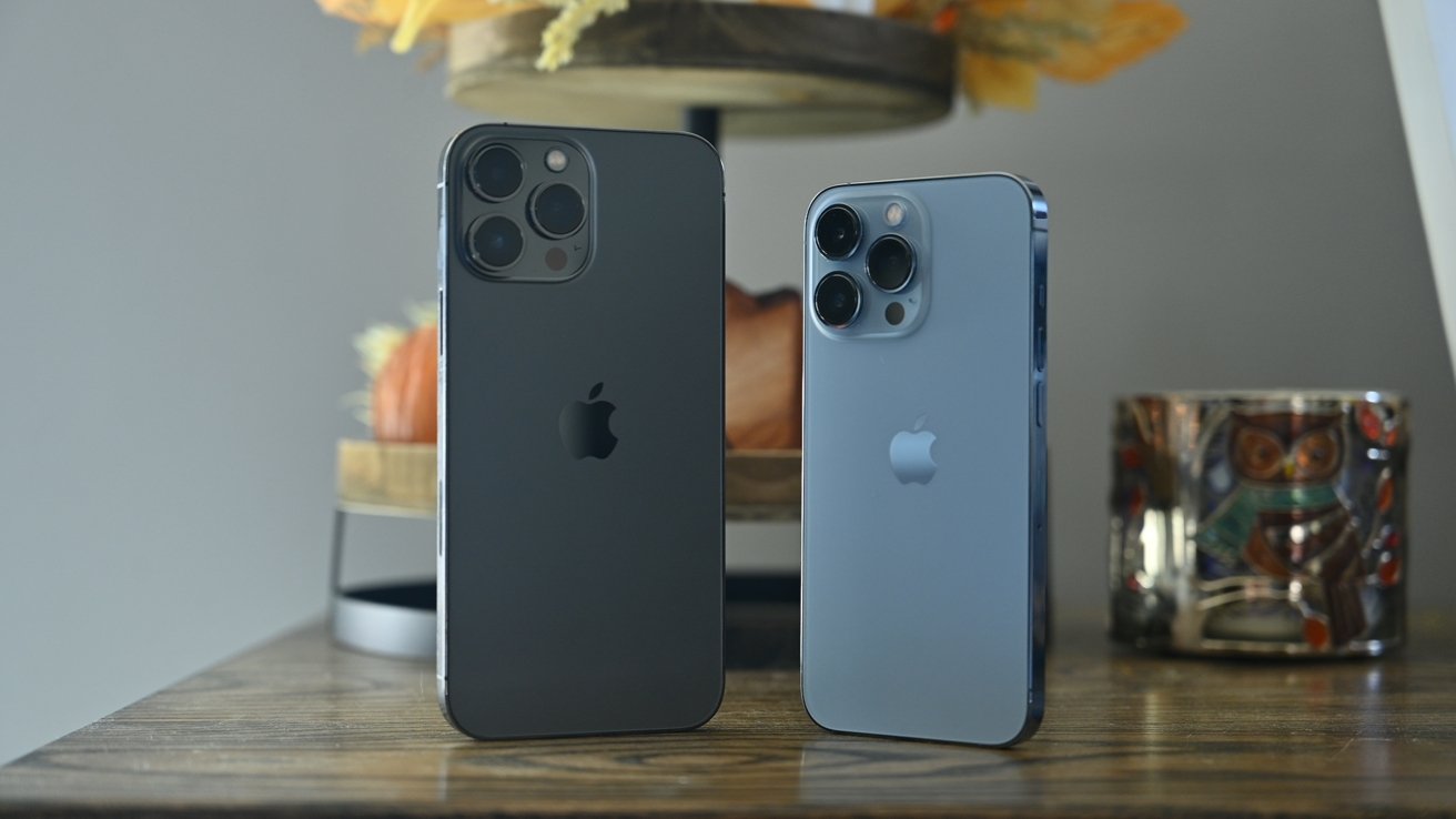 Here is the iPhone 13 Pro Max and iPhone 13 Pro