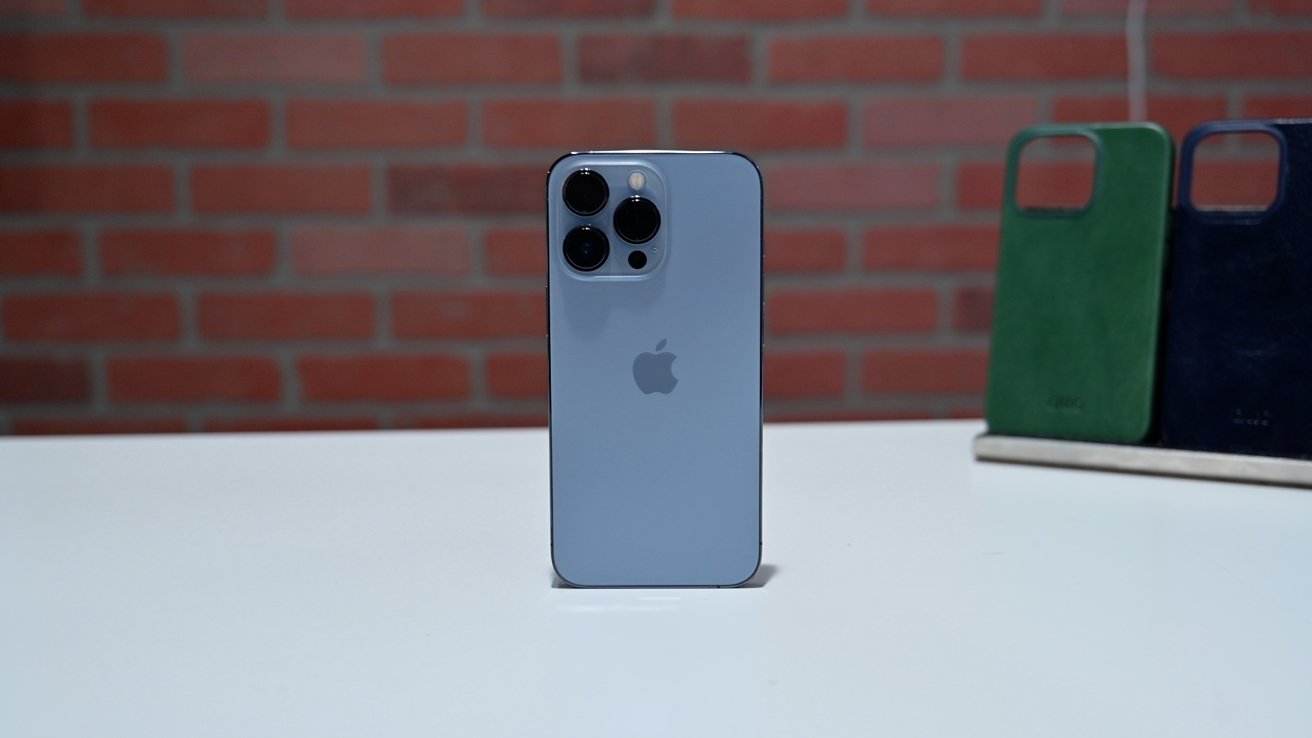 Iphone 13 pro blue