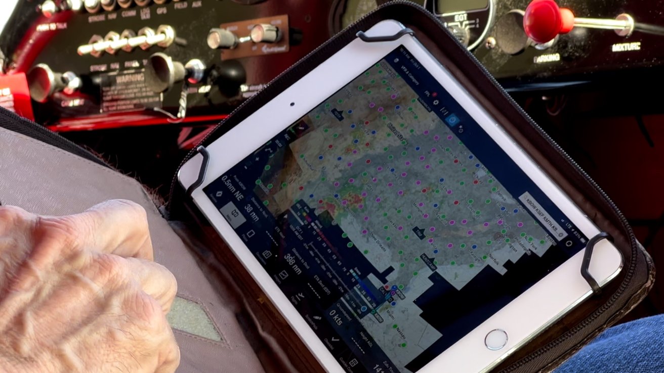 How do I mount my iPad in the airplane? - iPad Pilot News