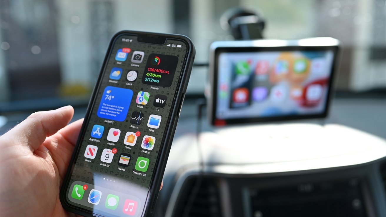 Intellidash Pro review: The easiest way to add wireless CarPlay to