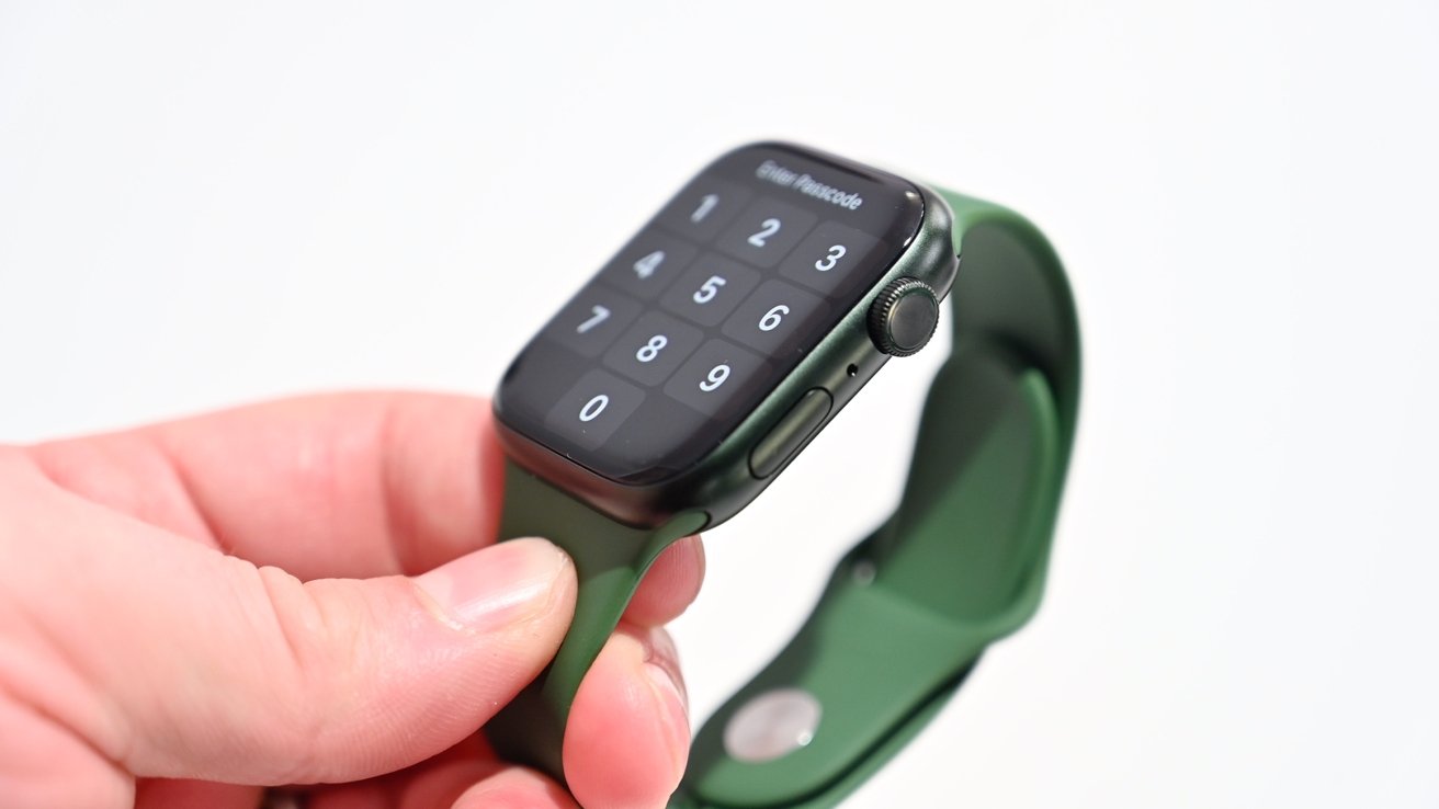 Green Apple Watch Series 7