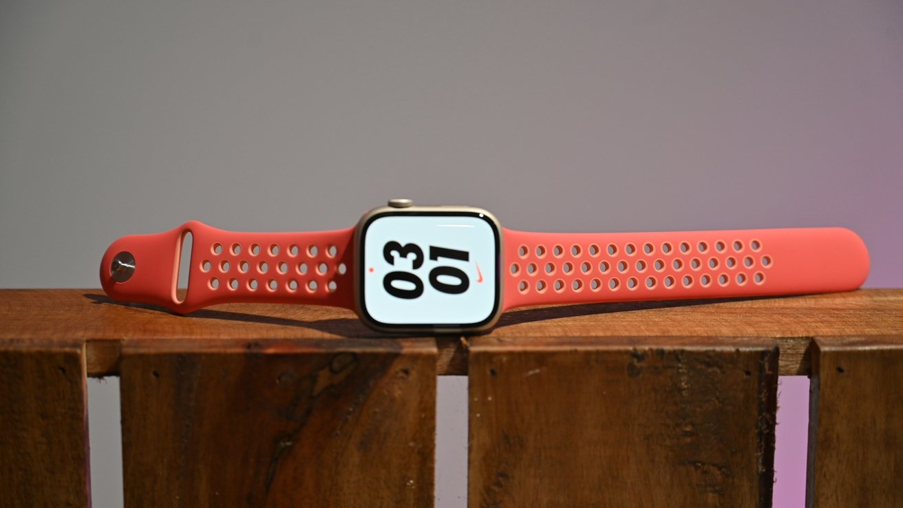 Apple Watch bands are still safe to wear says Apple, despite class action claims