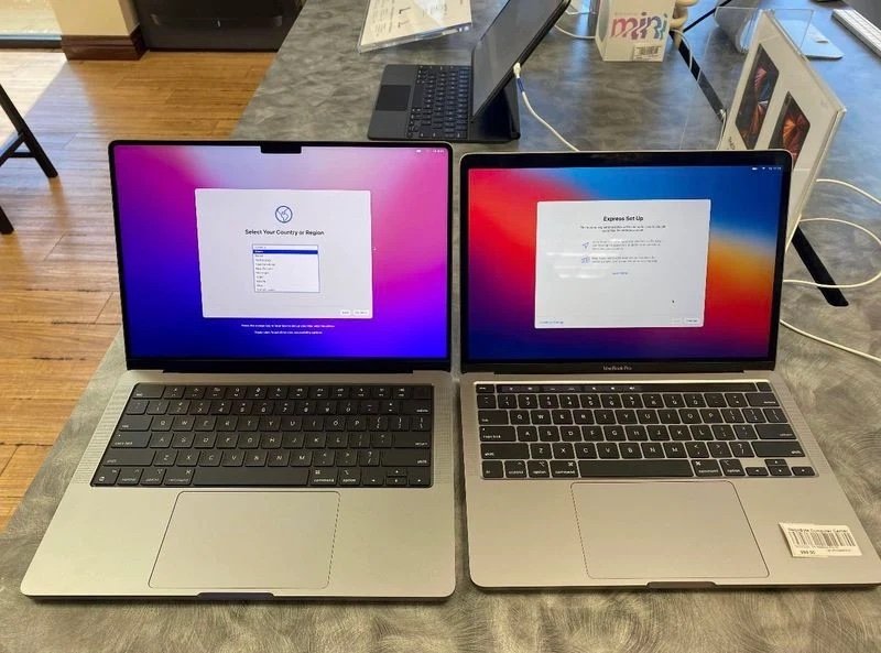 45219-87972-14-inch-MBP-Comparison-xl.jpg