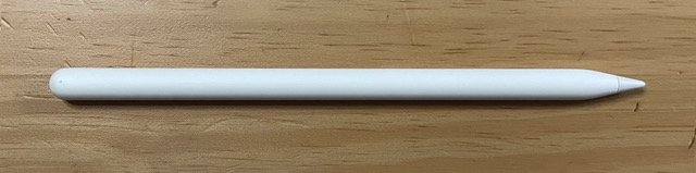 The second-generation Apple Pencil loses the metal band and cap from the first-generation model.