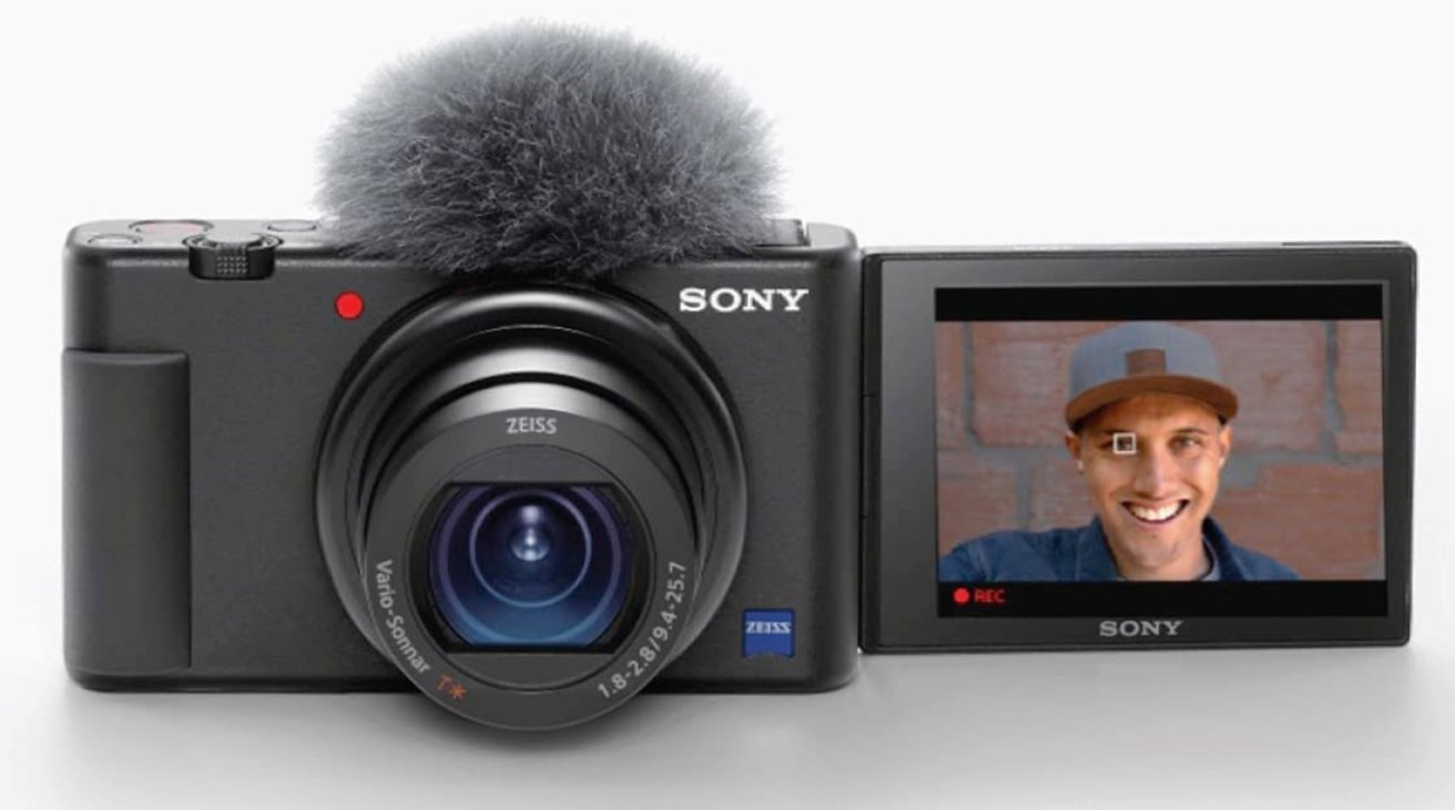 Start browsing with the Sony ZV-1 camera and vlogger accessory set.