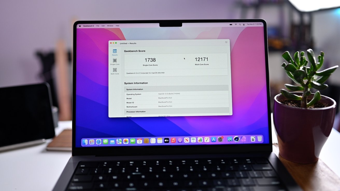 Geekbench 5 scores on the M1 Max 14-inch MacBook Pro