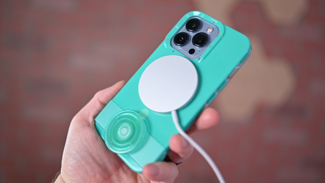 popsocket placement iphone 13