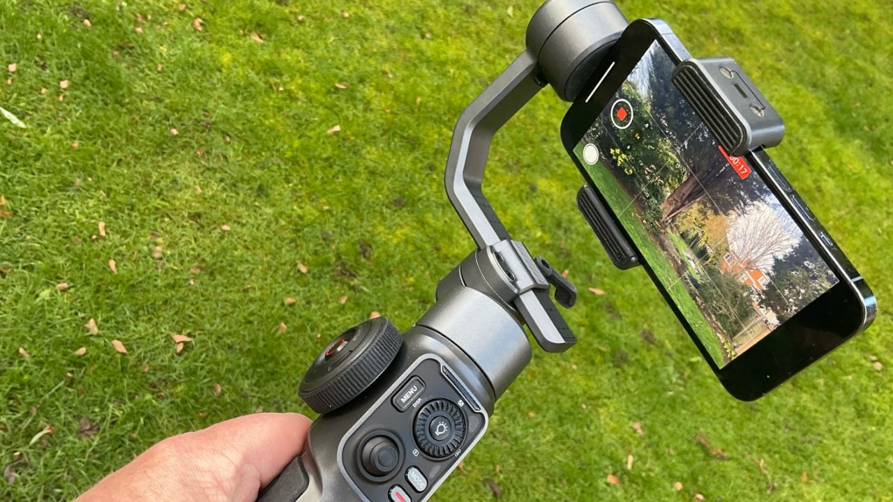 Zhiyun Smooth 5 Gimbal review: sturdy, strong, and made for pros