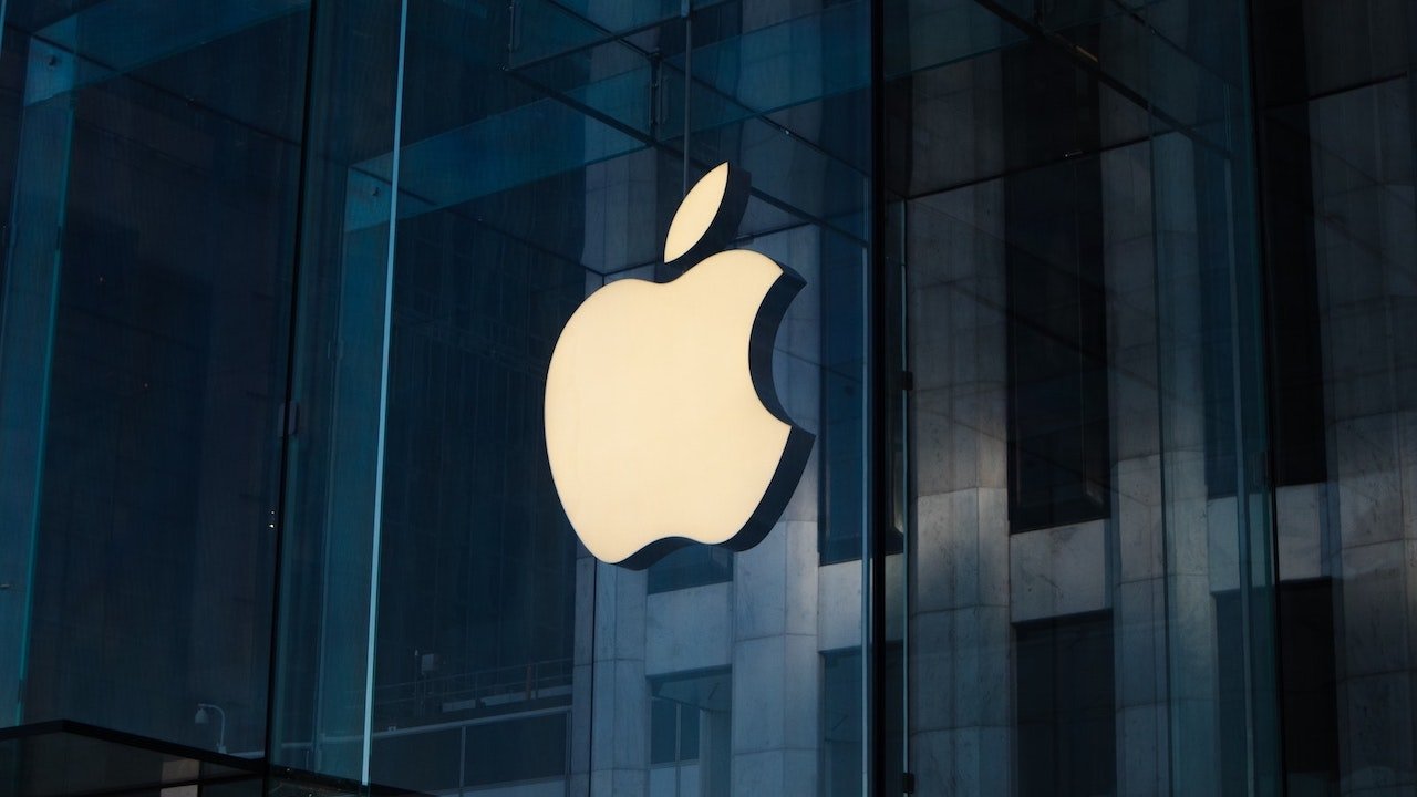 Apple Becomes The World's First Company With A $3 Trillion Market Cap