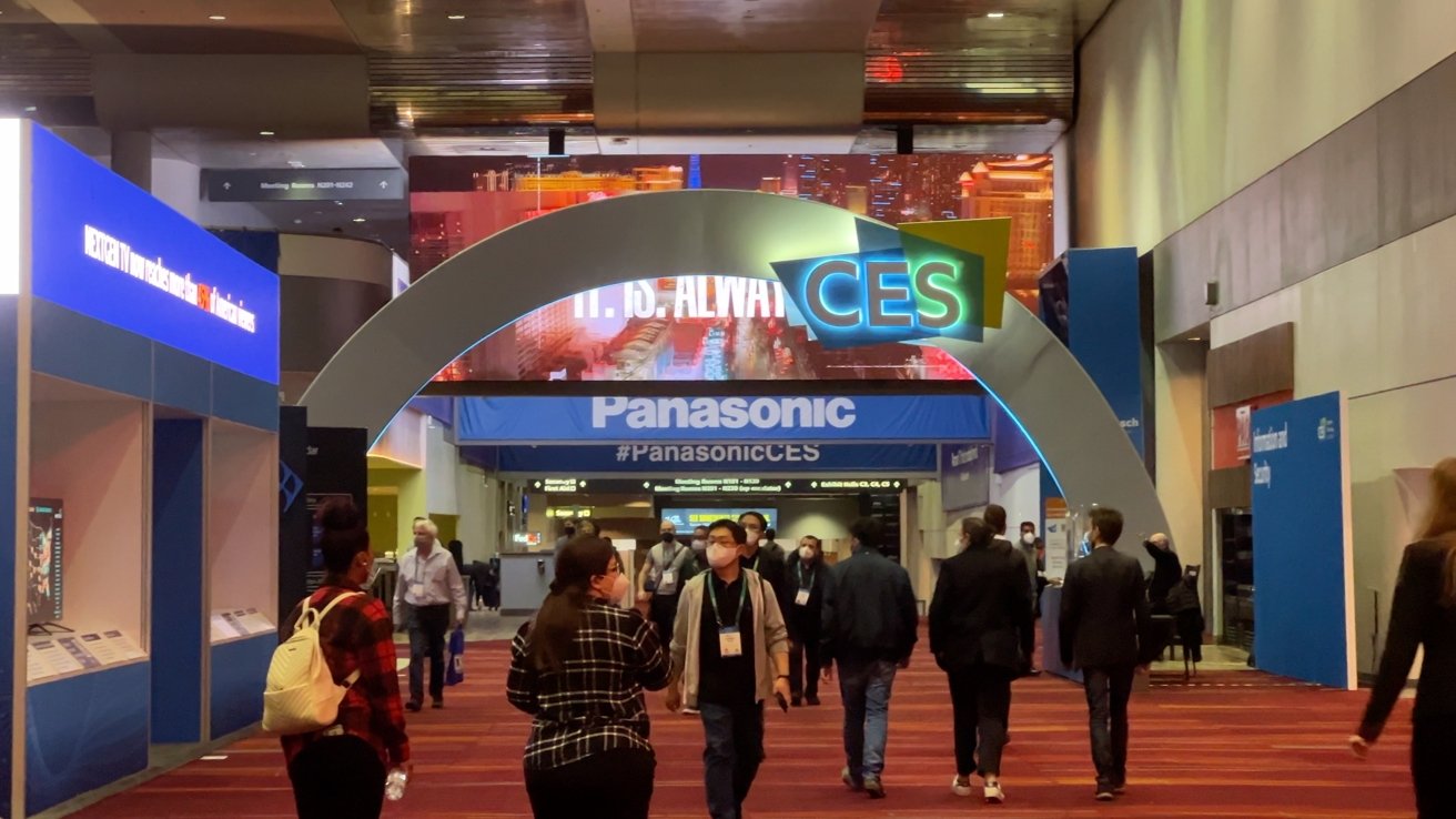 CES 2022 show floor