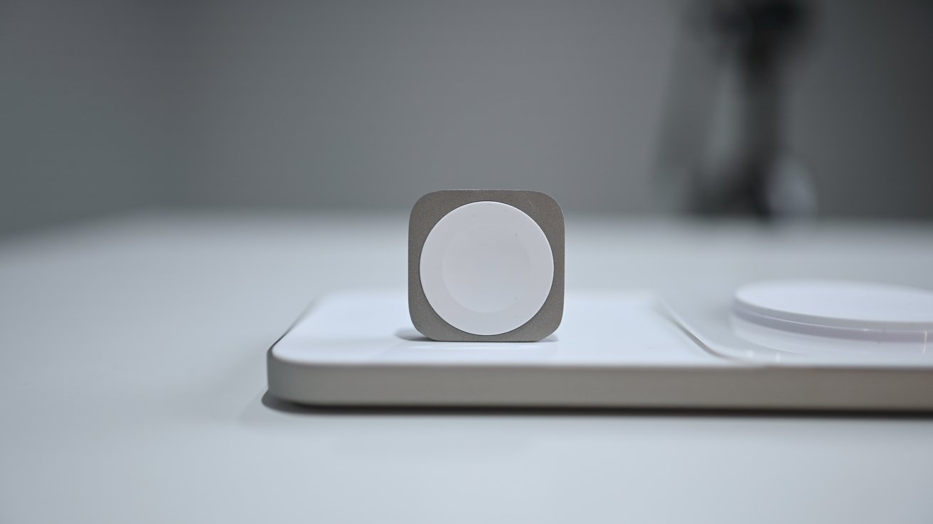 The new Apple Watch puck on Base One Max