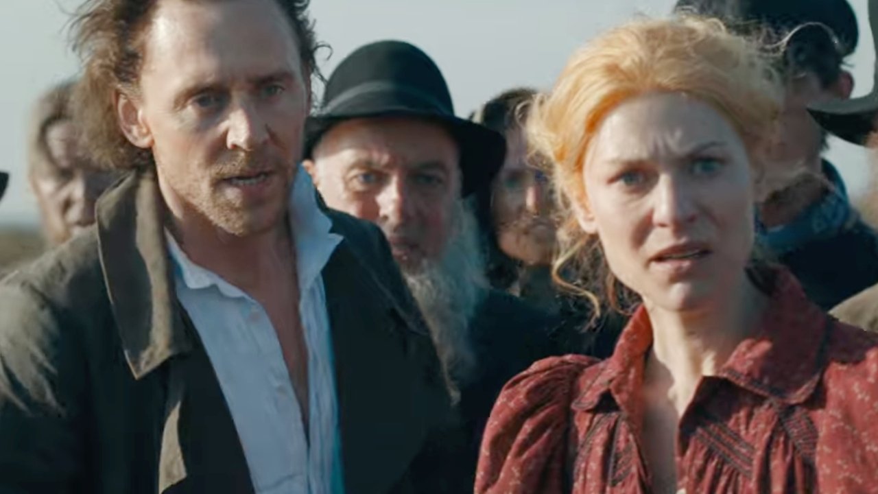 Tom Hiddleston and Claire Danes in