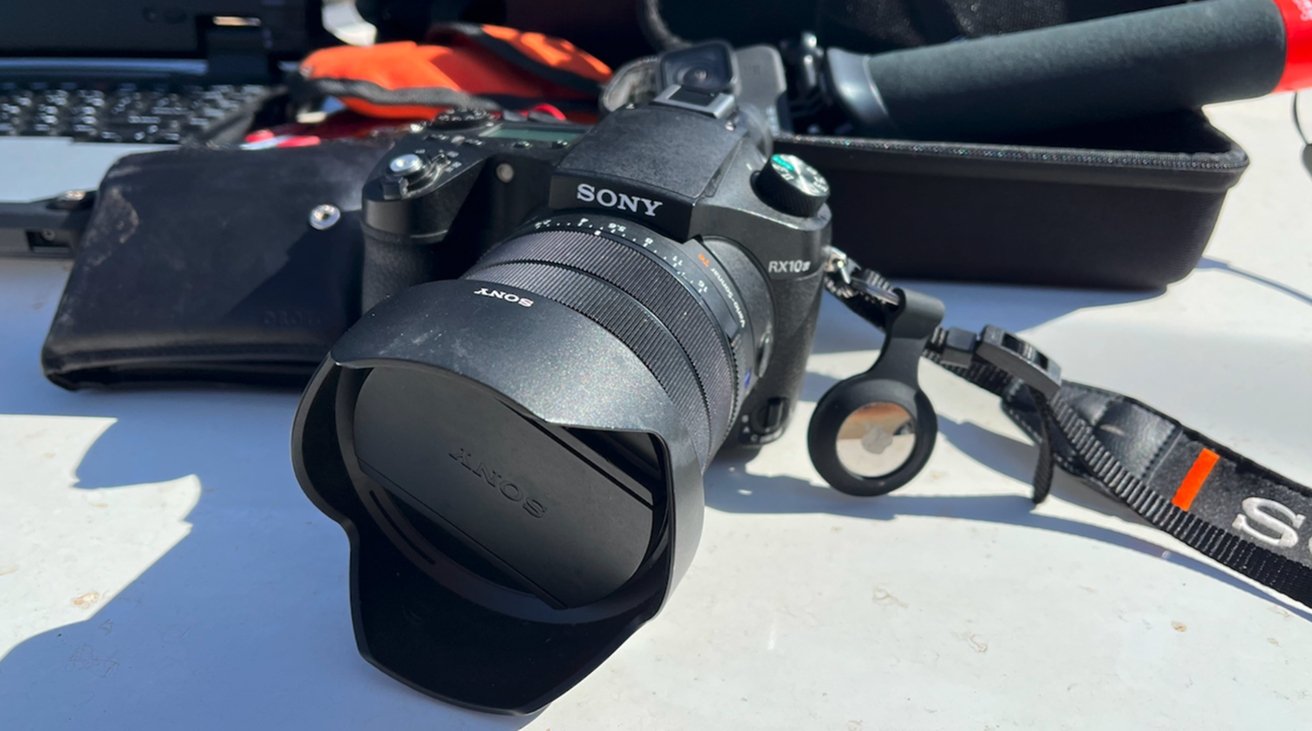 A camera stolen and recovered by AirTag [Graham Tait/9News]