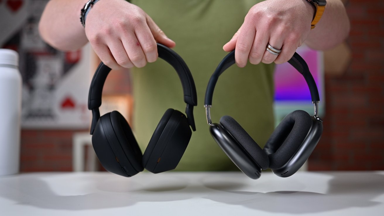 Sony XM4 vs XM5 Noise-Cancelling Headphones: Which Is Better? - Mark Ellis  Reviews