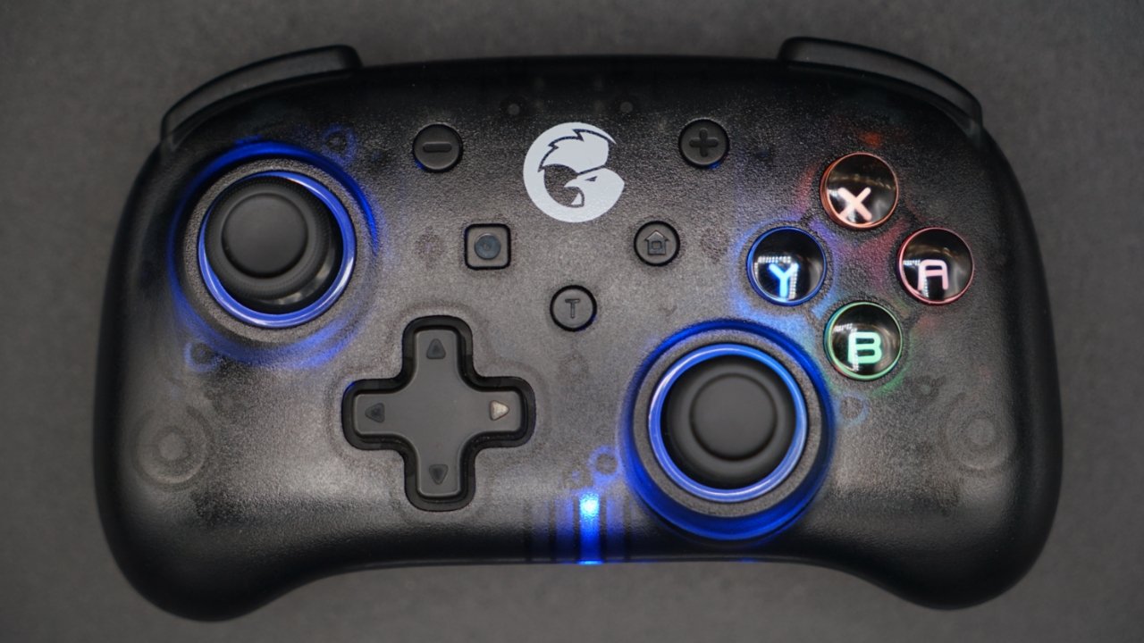 Paring, lighting, and more are controlled by the 'T' button