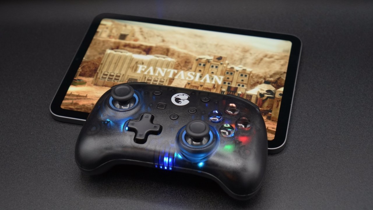 The GameSir T4 Mini is the perfect companion to your iPad mini