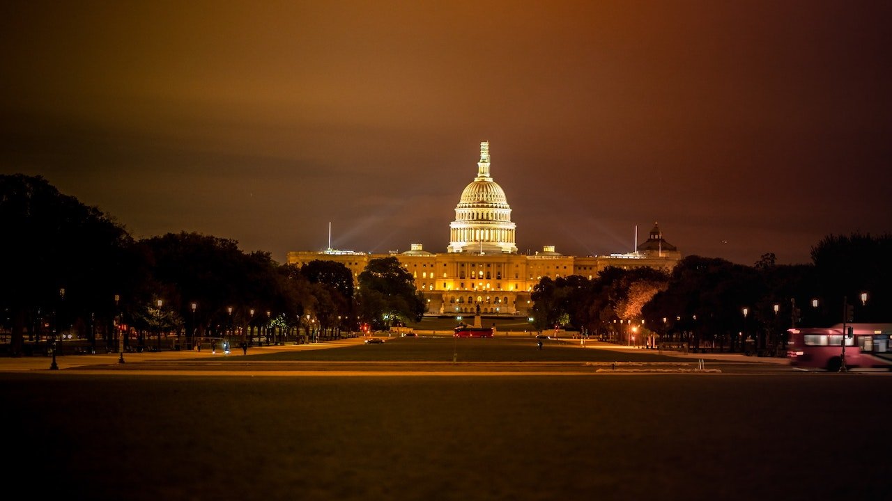 US Capitol building at night