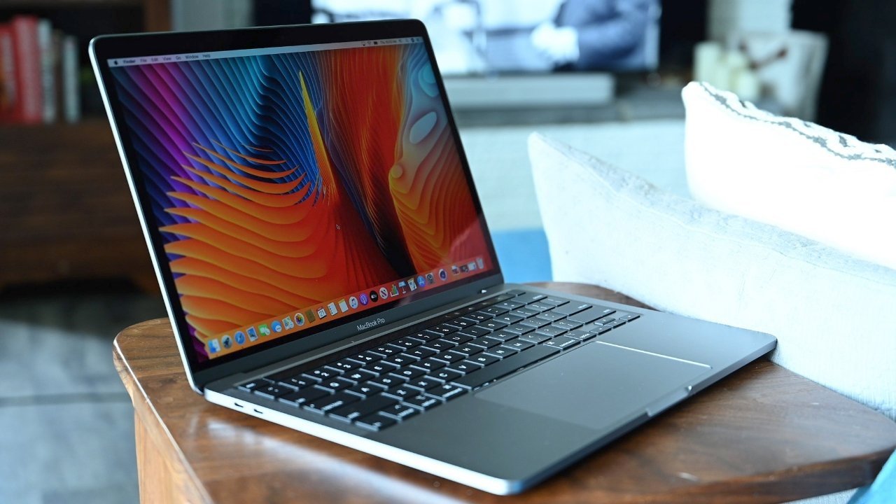 Compared: 13-inch MacBook Pro with M2 vs 13-inch MacBook Pro with M1