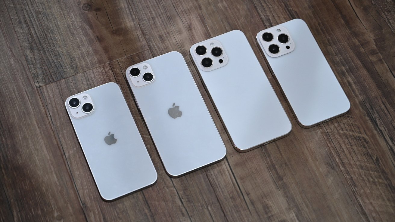 Our iPhone 14 dummy models