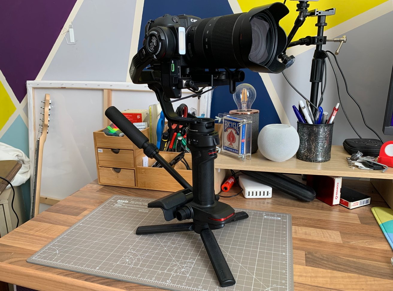 The full setup of the Zhiyun Weebill 3 with a camera and two accessories. 
