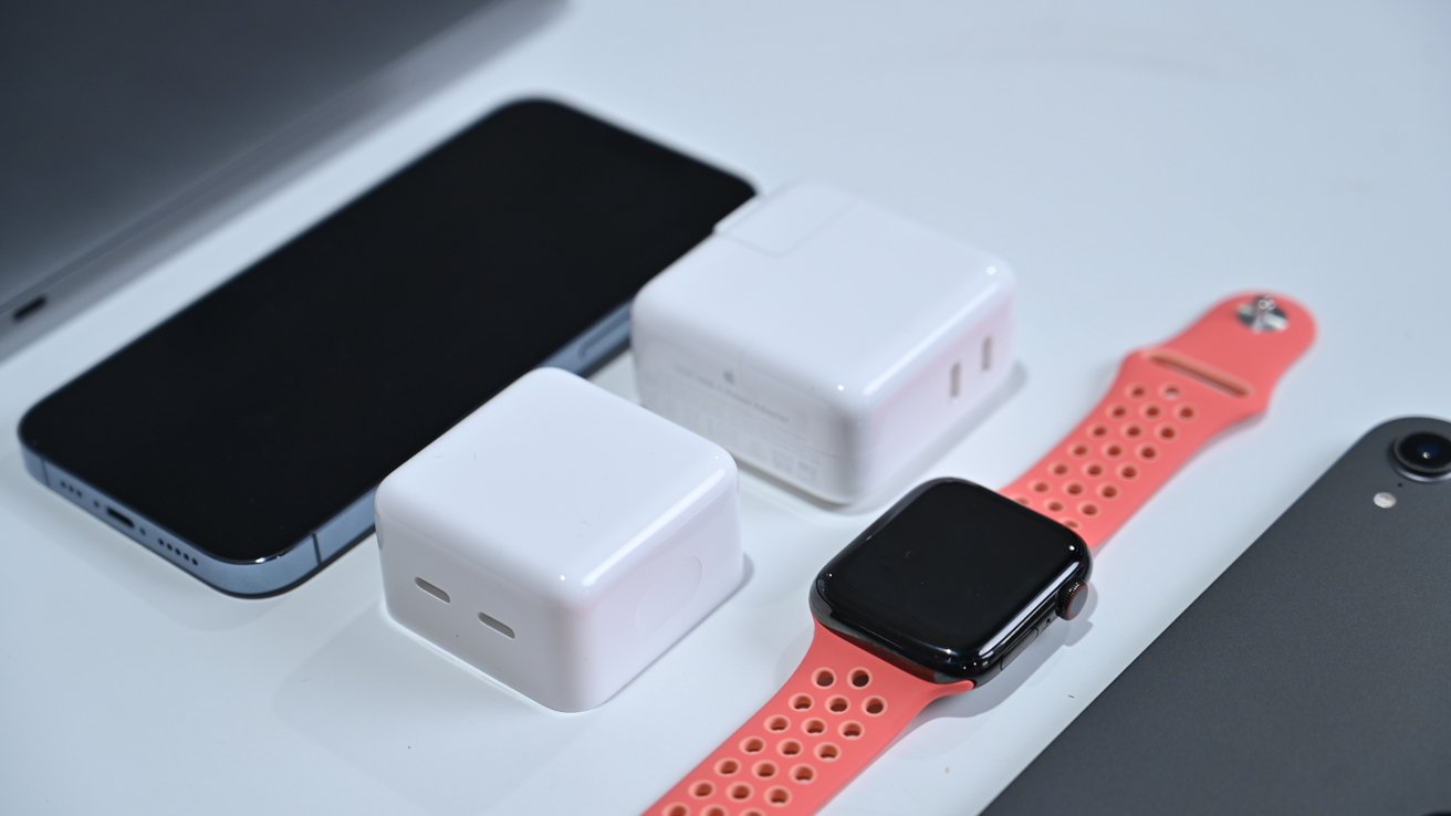Apple's new dual-output chargers