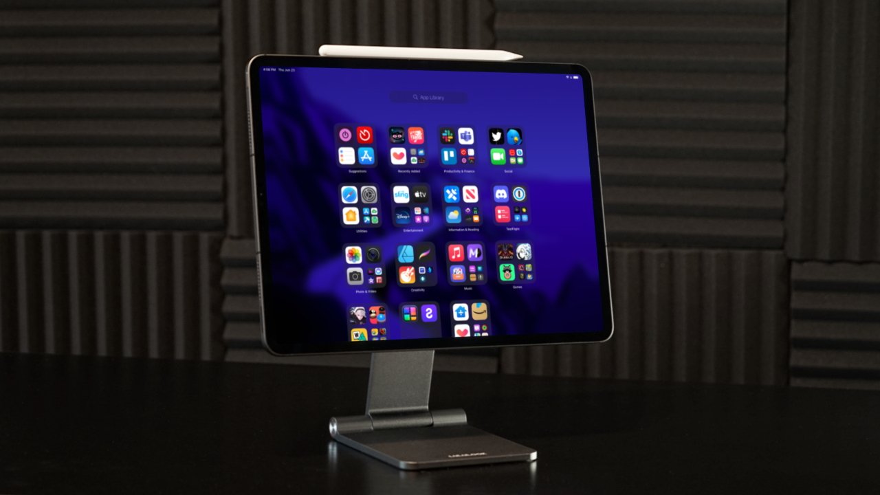 The Lululook Foldable Magnetic Stand improves on the old design in almost every way