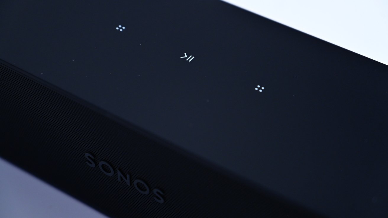 Physical controls on the top of the Sonos Ray