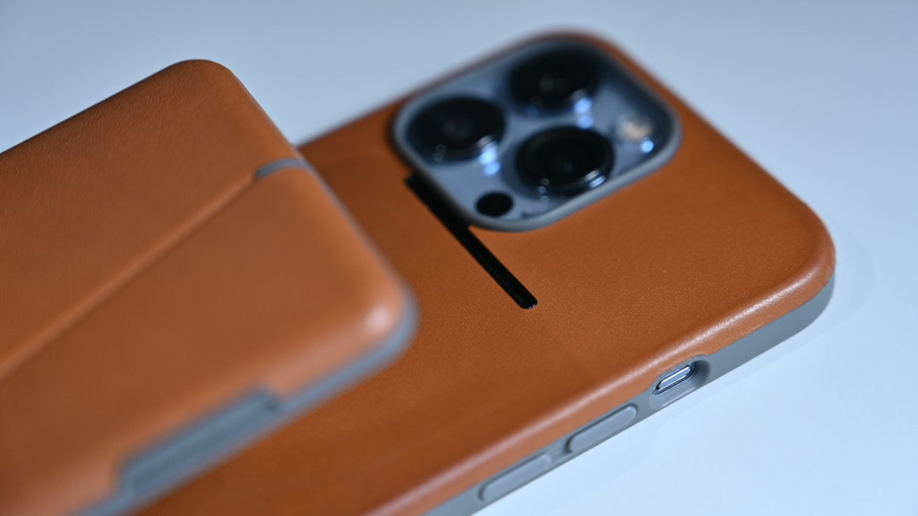 Bellroy iPhone Mod Case + Wallet review: A MagSafe case with a