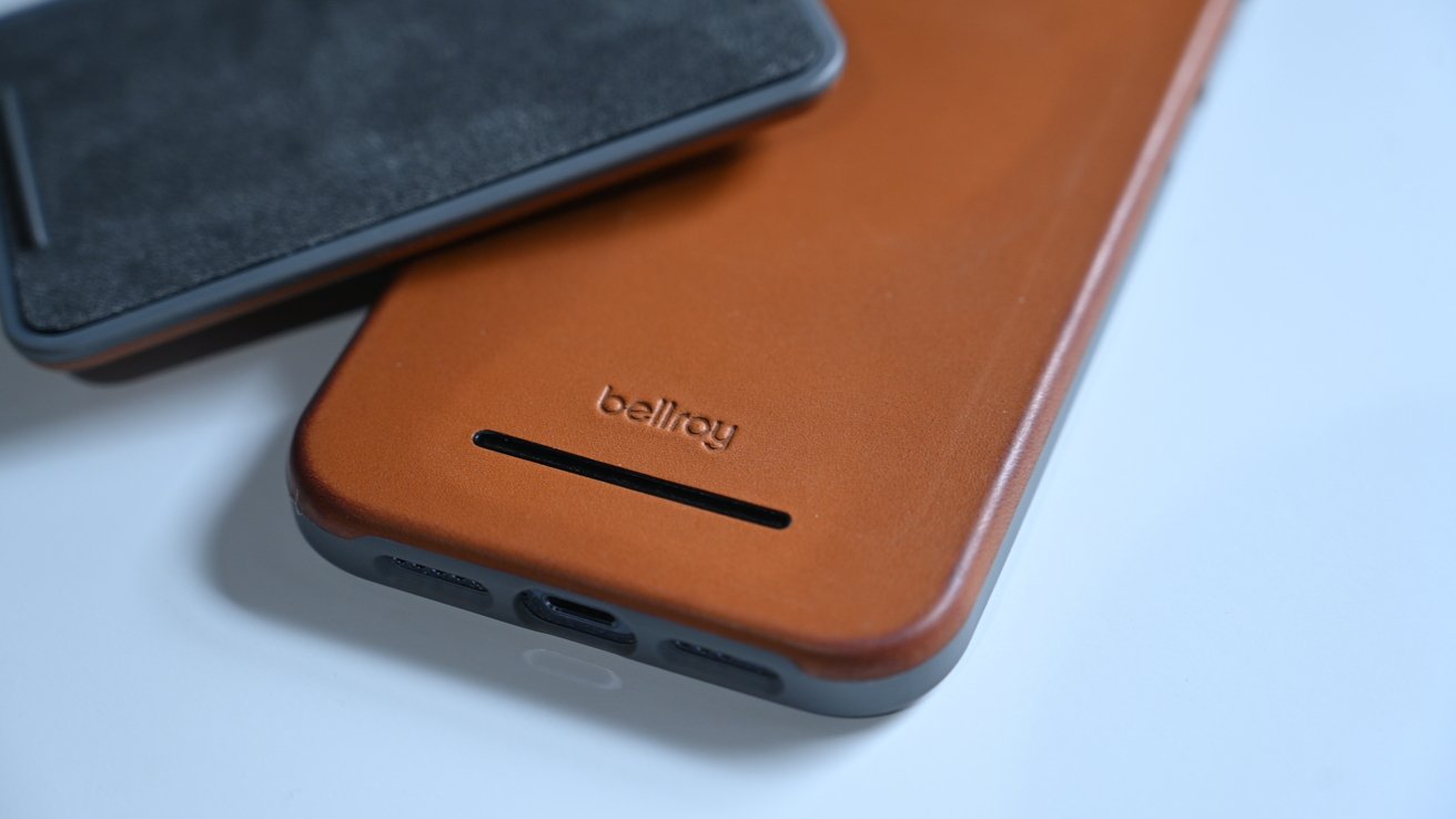 What's the Best Phone Wallet? Bellroy's Clever Magsafe Carrier Has What You  Need - Bloomberg