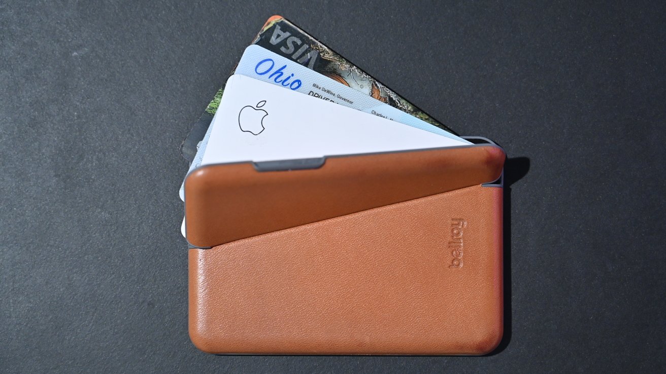 Bellroy iPhone Mod Case + Pockets overview: A MagSafe case with a near-perfect companion pockets