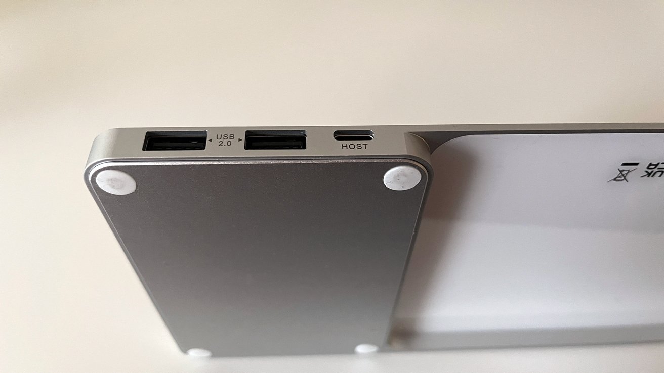 Satechi's New USB-C Hub Has A Slot For An M.2 SATA Drive