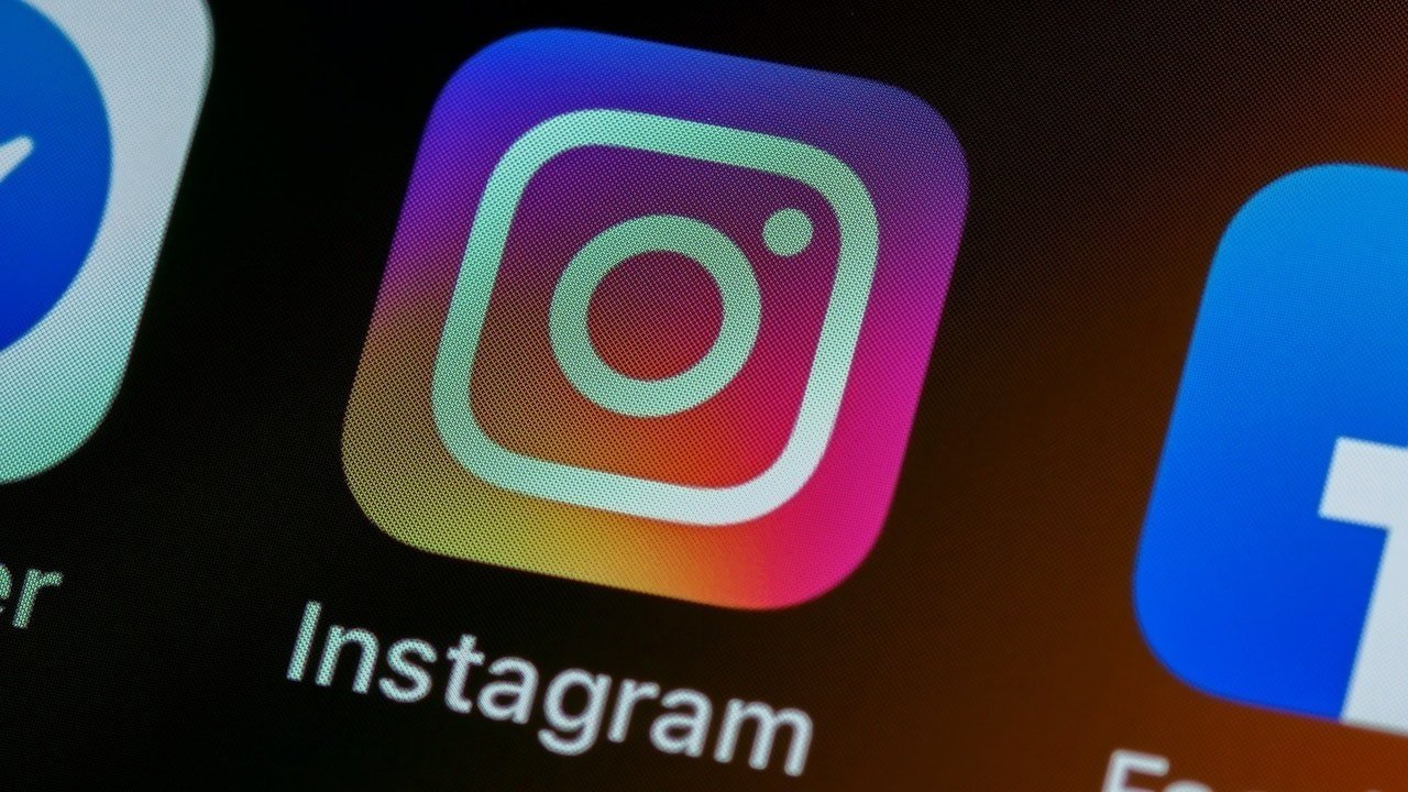 photo of Instagram tries to please photographers by testing fullscreen images image