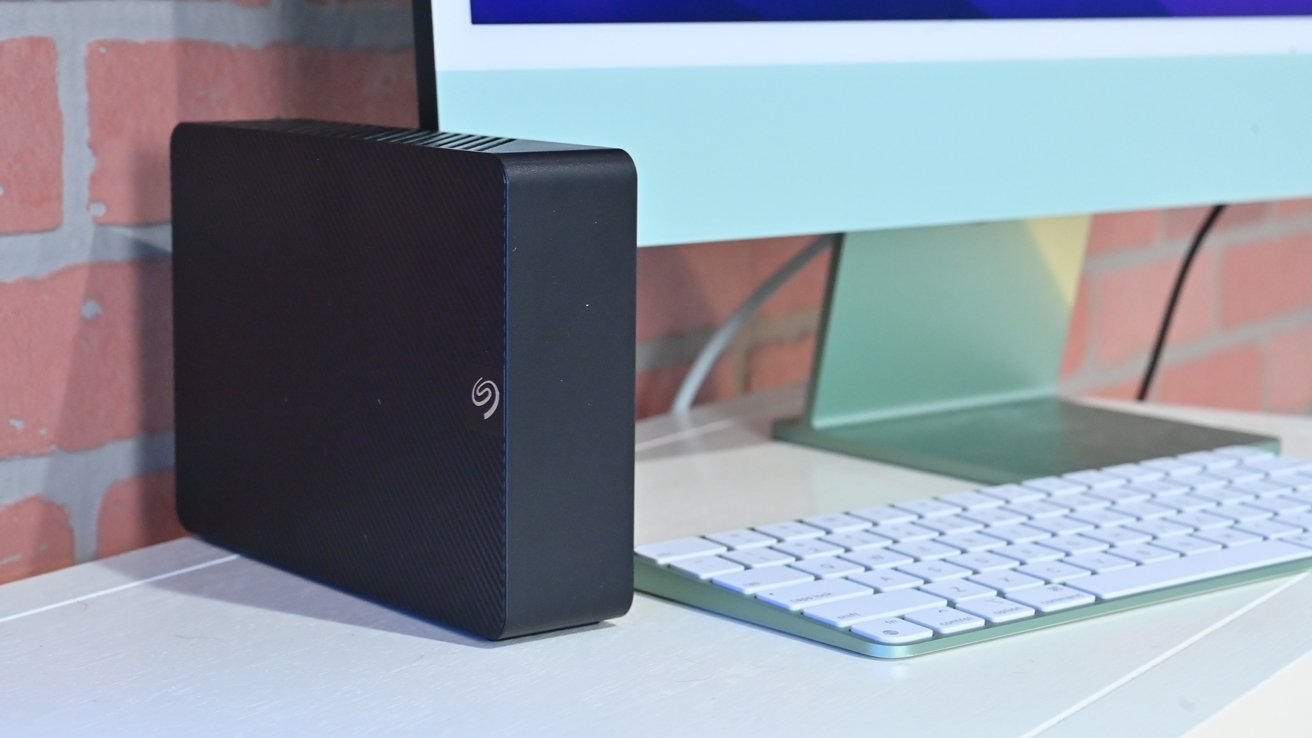 Seagate Expansion 8TB hard drive review: No frills storage need of USB-C | AppleInsider