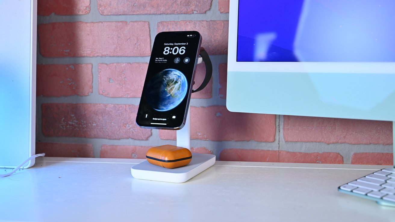 Twelve South HiRise 3 Deluxe Review: StandBy Mode Perfected