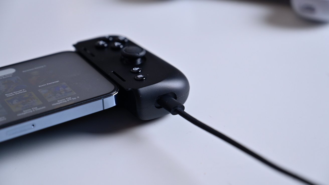 Razer Kishi V2 review: Contender for best iPhone game controller